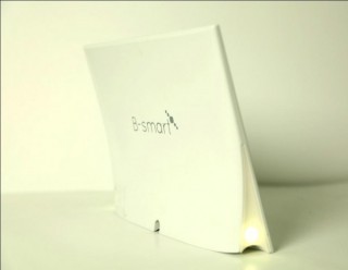 堅(jiān)持探索硬件之路 寶寶樹(shù)智能相框真機(jī)圖賞